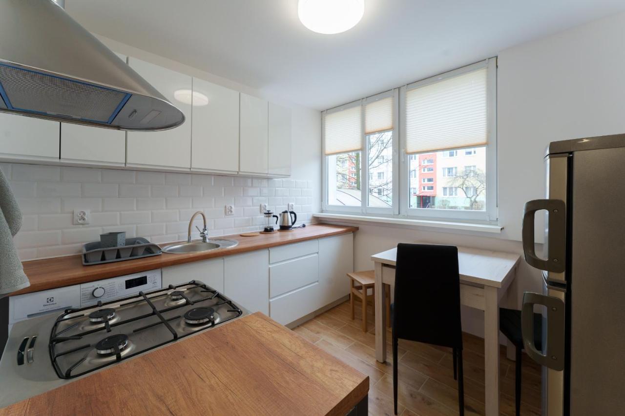 Apartament Pod Swierkiem - Pet Friendly - 2 Osobne Pokoje Dla Max 5 Osob - Space Apart Jelenia Góra Exterior foto